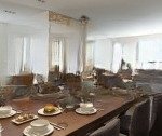 Penhouse cầu giấy nhận nhà vào ở ngay, có 2 slot ôtô dưới hầm, view hồ tây cực đẹp 0971396990