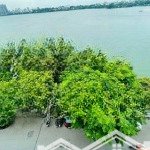 Nhà 2 mp trấn vũ và nam tràng 135m2, mt 8m, 2 tầng, view 2 hồ trúc bạch + hồ tây, 1 chủ 1 sổ 100tỷ