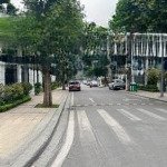 Bán bt kđt trung văn hancic,nam từ liêm.dt 105m x 4t. mt 10m.hoàn thiện. lh: 0964769634