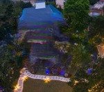 Cần chuyển nhượng khu nghỉ dưỡng với diện tích: 2100m2 trong đó 400m2 thổ cư tại vân hoà ba vì hn