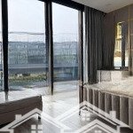 Chính chủ cho thuê 2pn 1 phòng làm việc 118m2 giá cực sốc 40 triệu tại vinhomes bason