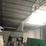 Cho thuê kho, nhà xưởng tại hoàng quốc việt, 150 triệu, 1300m2, giá siêu hời