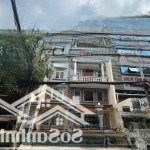 Cho thuê nhà đường phổ quang, p.2. dt: 10x20m. 1 trệt 4 tầng, gara ô tô. giá 60tr/tháng
