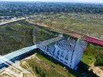 Cc cần bán lại lô đất nền ngang 6m ngay sát trường đại học fpt - đã có sổ đỏ, lh 0905 956 613