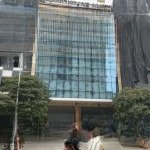 Cho thuê mặt phố võ chí công . dt : 135 m * 6 tầng . mt : 15 m. thông sàn . thang máy.