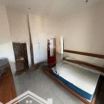 Cho thuê căn penhouse hưng vượng 2, 160m2, 2 lầu, 3pn 2wc