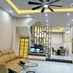 Nhà đẹp ở liền 2 lầu hẻm 300 nguyễn văn linh, bình thuận, quận 7