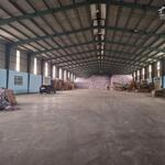Cho thuê xưởng 8400m2 pccc vách tường giá chỉ 320tr/tháng