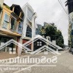 Bán nhà mặt phố hoàng ngân 262m2, 5t, mặt tiền 9m, dòng tiền 1.8 tỷ/năm, xây tòa kinh doanh cực đẹp