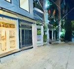 Cần bán gấp nhà mới 3pn full nội thất, dt 4,2*11m, phường 5, bình thạnh