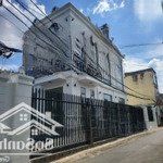Bán nhà căn góc 2 mặt tiền đường số 11 phường linh xuân, tp. thủ đức