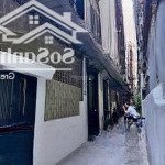 Cho thuê nhà 2,5 tầng đầy đủ tiện nghi phố vương thừa vũ (ngõ 164)