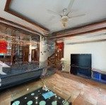 Bán nhà biệt thự vườn đào diện tích 230m2 6 tầng mặt tiền 15m giá 129tỷ