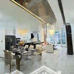 Bán nhanh căn 4 phòng ngủ - landmark 6 vinhomes central park, 150m2 full nội thất luxury cao cấp