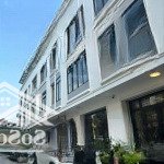 Cho thuê gấp shophouse tại vinhomes gardenia từ 15 triệu - 55 triệu. lh 0978012114