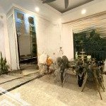 Cần bán căn hộ 142m2, 4pn, view đẹp, full đồ đẹp, chung cư ct8 - the emerald, giá 9.95 tỷ