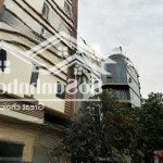 Bán nhà riêng liễu giai, chỉ 1 căn duy nhất, 17,5 tỷ, 62m2, vị trí đẹp, giá tốt