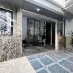 Hot!! bán nhà 6 tầng thang máy gần royal city 40m - ngõ thông - full công năng - 9.9 tỷ
