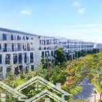 Cần bán căn xẻ khe khu anh quốc dự án hinode royal park. diện tích 118m2 giá 17 tỷ. lh: 0966761190