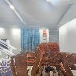 Bán nhà phân lô công an hà đông, khu vực trung tâm,dt 75m, 5tầng, mt 6m giá hơn 15 tỷ lh:0962797596