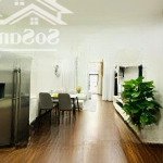 Chính chủ: căn hộ 3 ngủ tòa r4, trục 17 royal city: 9,3 tỷ, 102m2, view đẹp, giá rẻ nhất thị trường
