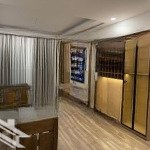 Chính chủ bán căn 83m2. 2pn - 2vs. tầng trung full nội thất cực đẹp. cửa tb ban công đn siêu mát