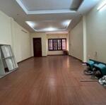 Siêu hiếm, nhà lõi ngọc lâm 125m, 5t, mt5m, 1 mặt phố, 1 mặt hồ, vỉa hè rộng, kinh doanh.