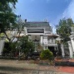 Cực hiếm! bán biệt thự siêu phẩm 2 mặt tiền 204 nguyễn văn hưởng - 10x20m - 3 tầng - giá: 44 tỷ tl