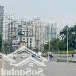 Mặt ngõ - ô tô đỗ cửa-thang máy- funll nội thất-mặt tiền rộng-kinh doanh- mới đẹp ở ngay- tây hồ
