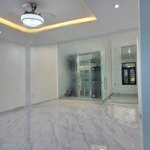 Bán nhà riêng tại phường quan hoa, cầu giấy, hà nội, 13,9 tỷ, 50m2