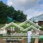 Bán nhanh lô đất mt nguyễn hữu trí , kế bên bách hoá xanh chỉ 425 triệu là sở hữu ngay 112m2. shr