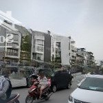 Bán nhà mặt đường dư hàng kinh doanh tốt
