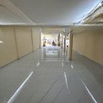Nhà cấp 4 trống suốt 5,5x17m 2pn, có gác, làm kho chứa hàng, văn phòng đại diện ngay chợ hiệp bình