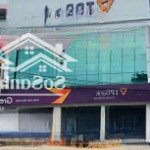 Chủ nhà ký gửi cho thuê 3 căn liền kề ngay góc 2 mặt tiền đường nguyễn an ninh, dĩ an,bình dương