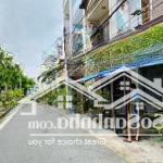 Cần bán gấp nhà mt đường 66 kdc bình phú, sổ hồng riêng, công chứng ngay