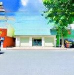 Chủ nhà ký gửi cho thuê 3 căn nhà liền kề ngay góc 2 mặt tiền đường song hành quận 2