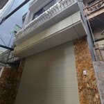 Siêu hiếm! nhà đường láng đống đa thang máy mới tinh ngõ to sát phố 7 tầng 31m2 ở, cho thuê 25tr/ tháng