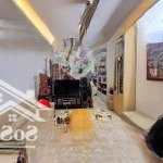 Bán nhà quan nhân, 32m², gần bãi ô tô, sát phố, ở cực sướng, giá chỉ 5.8 tỷ