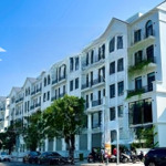 Giỏ hàng cho thuê nhà phố 126m2 giá chỉ 29 triệu tại vinhomes grand park.liên hệ 0828/030/977 thiện