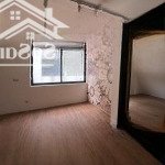 Cho thuê shophouse lô góc vin gardenia, hàm nghi - mỹ đình 2, 70m2 x 5 tầng, có thang máy 55tr