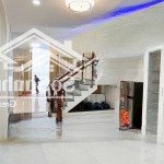 Nhà đẹp lê trọng tấn - khu phân lô - đường 6m - xe hơi đậu trong nhà - 4x16 - 7,4 tỷ tl