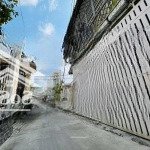 Bán nhà 2 tầng mới tinh, ngang khủng, hẻm xe hơi cách đặng văn bi 100m, ra ga metro chỉ 2 phút.