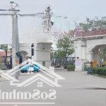 đất nền view hồ siêu đẹp đối diện kđ đô nghĩa hđ dt 48m2, nở hậu, sát đường vđ 4