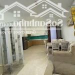 Cần cho thuê căn hộ the golden star quận 7. 80m2, 3pn, 2wc. gía siêu rẻ