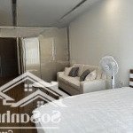 Cho thuê studio vin west point giá 12 triệu/th, sẵn 02 căn, xem nhà ngay. gọi e 0918269777