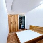 Nhà mới, 3 tầng, 3pn - 3wc, lộ giới 10m, cách biển quy nhơn 800m. giá bán 3 tỷ