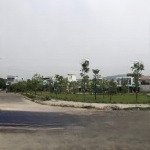 1 lô duy nhất hướng đông nam, đối diện công viên, 66m2, giá 1,750 tỷ