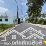 Bán 1389m2 đất mặt tiền rạch. chỉ 27 tỷ còn tl