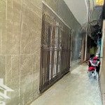 Bán nhà phố đại la - ô tô đỗ gần - ngõ thoáng sạch đẹp - mặt tiền rộng. giá: 7,5 tỷ. lh: 0779548866