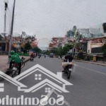 Bán nhà riêng 5 tầng, chắc chắn, mặt chợ kinh doanh sầm uất cả ngày. mt4m